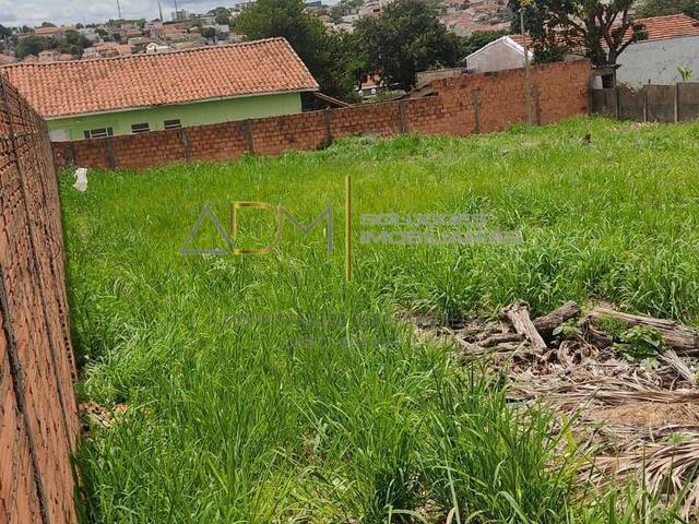 #TE0180 - Terreno para Venda em Botucatu - SP