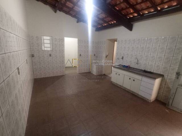 #CA0997 - Casa para Venda em Botucatu - SP