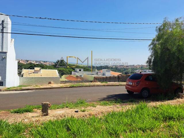 #TE01100 - Terreno para Venda em Botucatu - SP