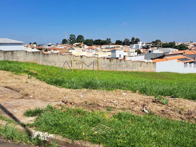 Venda em Conjunto Residencial Jardim do Mirante - Botucatu